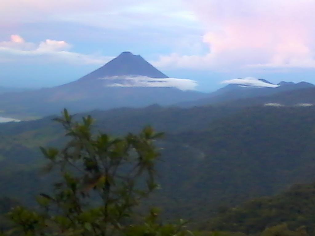 Casa Alquimia Hotel Monteverde ภายนอก รูปภาพ